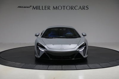 2023 McLaren Artura Base