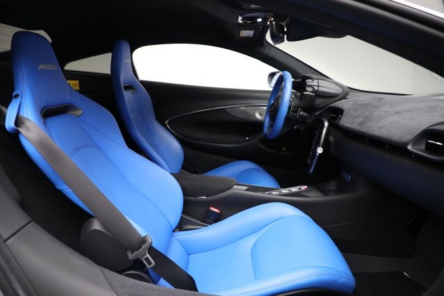 2023 McLaren Artura Base