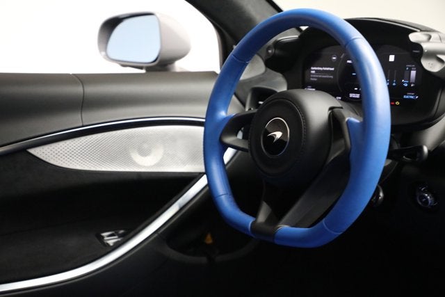 2023 McLaren Artura Base