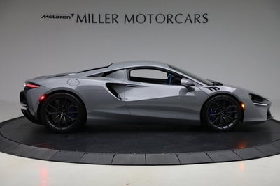 2023 McLaren Artura Base