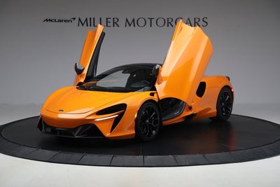 2023 McLaren Artura Vision