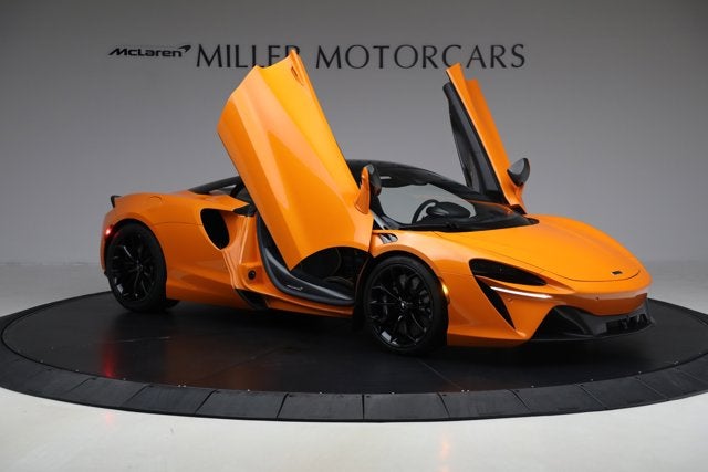 2023 McLaren Artura Vision