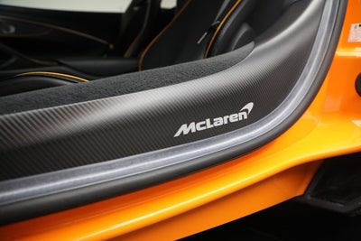 2023 McLaren Artura Vision