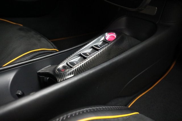 2023 McLaren Artura Vision