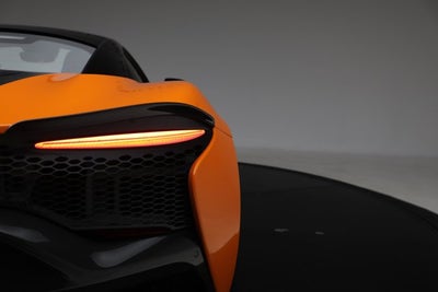 2023 McLaren Artura Vision