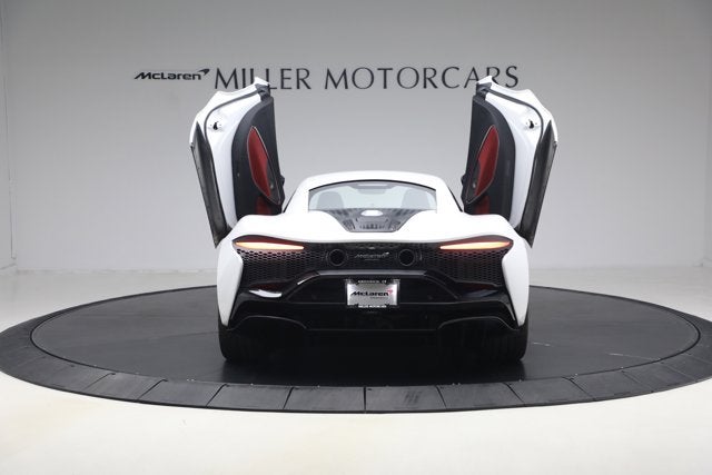 2023 McLaren Artura TechLux