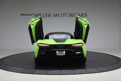 2023 McLaren Artura Performance