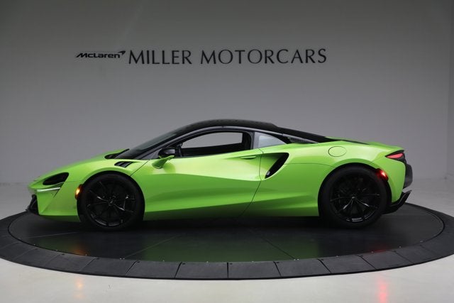 2023 McLaren Artura Performance
