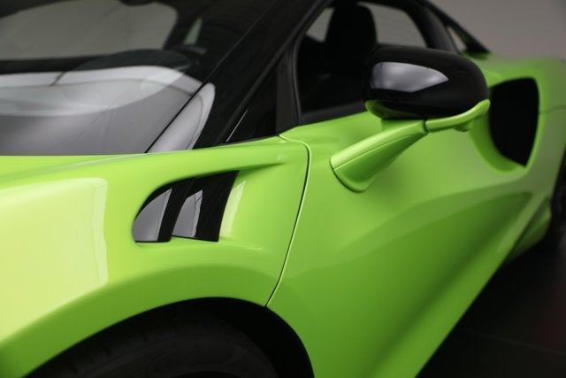 2023 McLaren Artura Performance