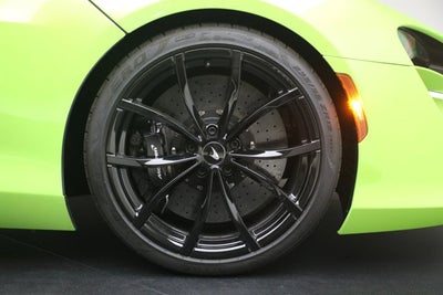 2023 McLaren Artura Performance