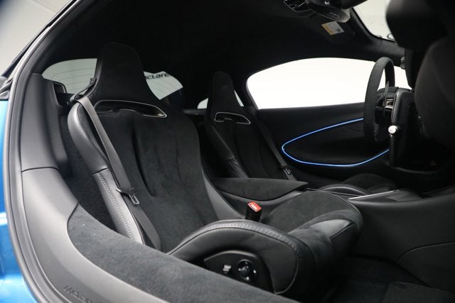 2024 McLaren Artura Performance