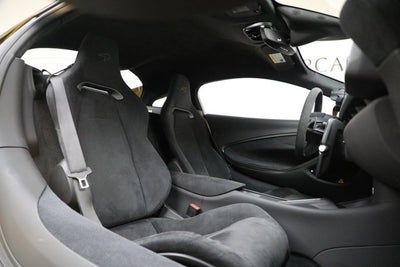 2024 McLaren Artura Base