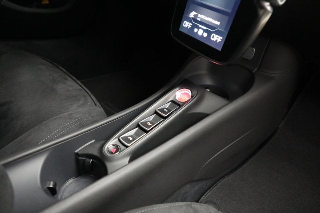 2024 McLaren Artura Base