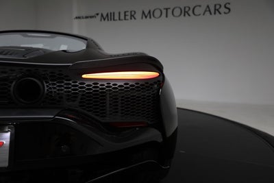 2024 McLaren Artura TechLux