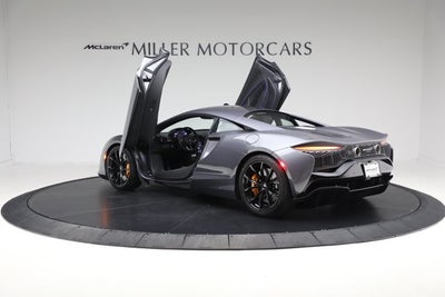 2024 McLaren Artura Performance