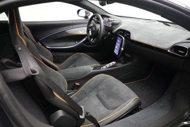 2024 McLaren Artura Performance