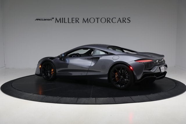 2024 McLaren Artura Performance