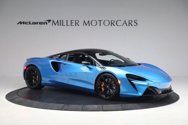 2023 McLaren Artura TechLux