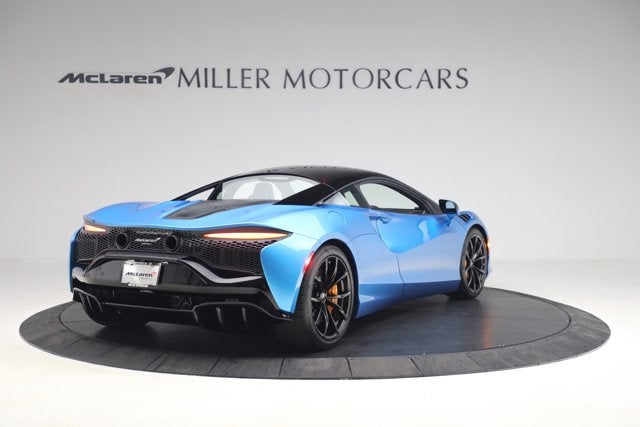 2023 McLaren Artura TechLux