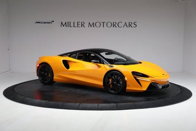 2024 McLaren Artura Performance