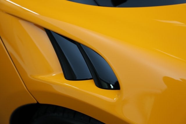2024 McLaren Artura Performance