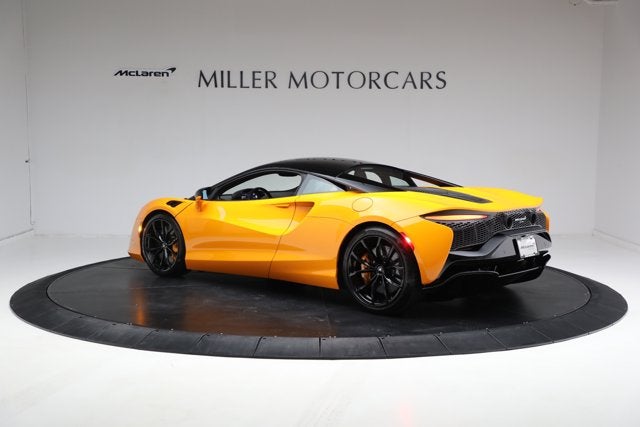2024 McLaren Artura Performance