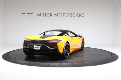 2024 McLaren Artura Performance