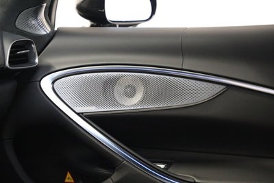 2025 McLaren Artura TechLux