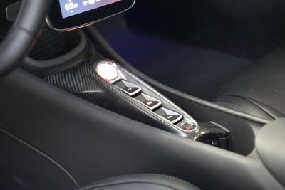 2025 McLaren Artura TechLux