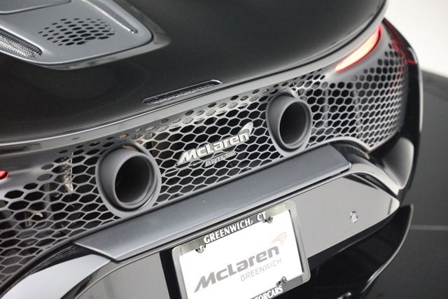 2025 McLaren Artura TechLux