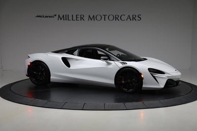2023 McLaren Artura TechLux