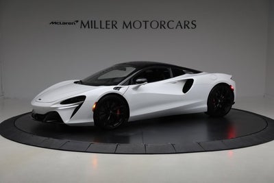 2023 McLaren Artura TechLux