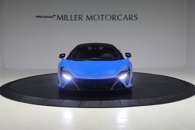 2023 McLaren Artura Performance
