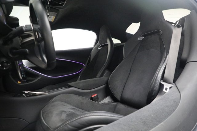 2023 McLaren Artura Performance