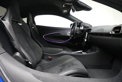 2023 McLaren Artura Performance