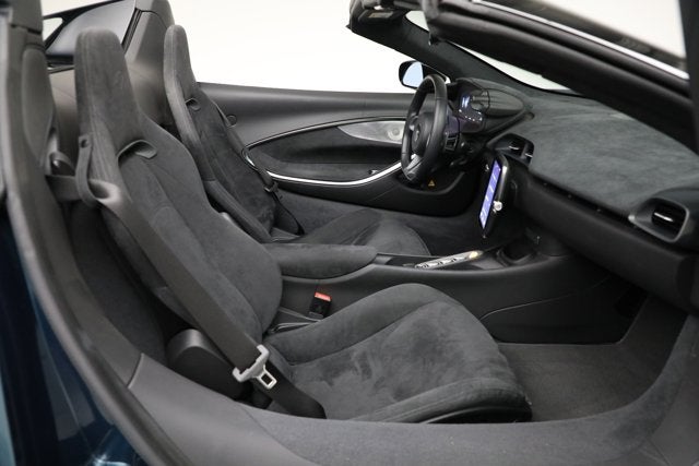 2025 McLaren Artura Spider Base