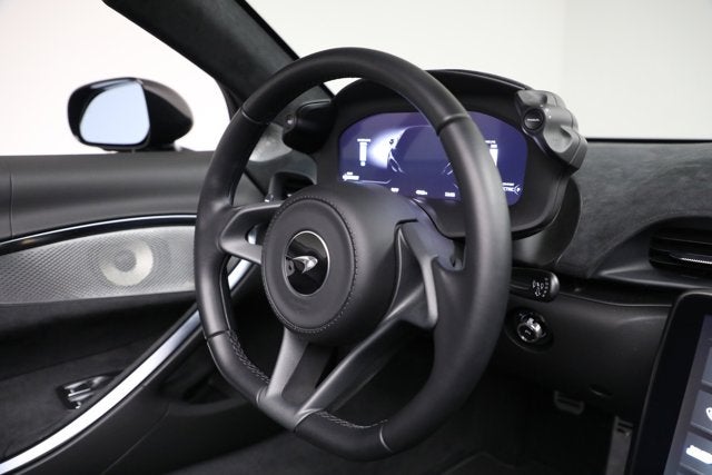 2025 McLaren Artura Spider Base