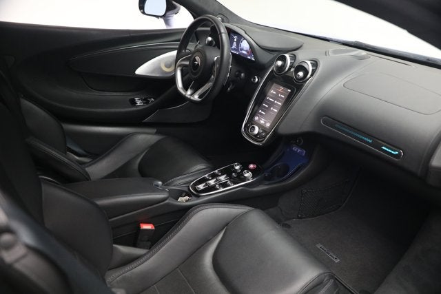 2022 McLaren GT Luxe