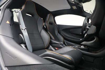 2023 McLaren GT Luxe