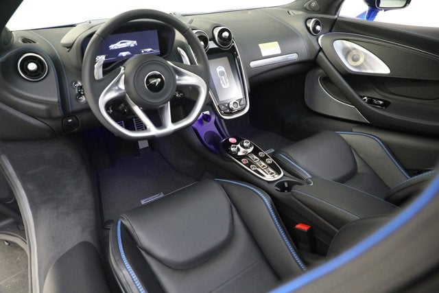 2023 McLaren GT Luxe