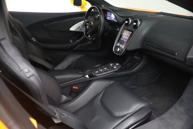 2023 McLaren GT Base