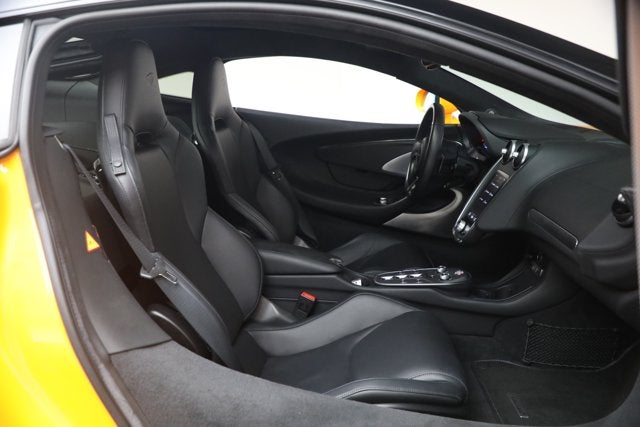 2023 McLaren GT Base
