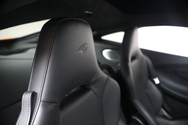 2023 McLaren GT Base
