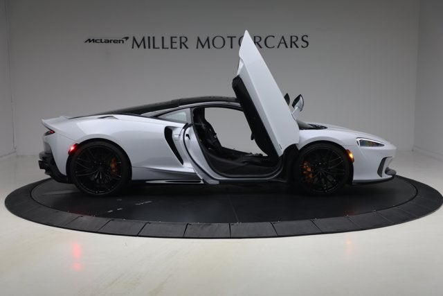 2025 McLaren GTS Performance