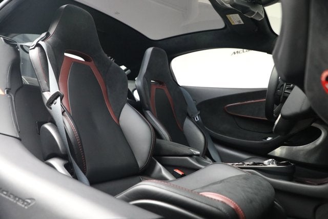 2025 McLaren GTS Performance