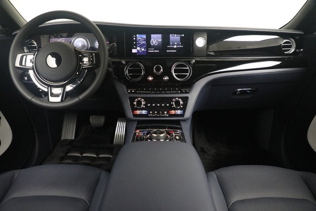 2024 Rolls-Royce Spectre 