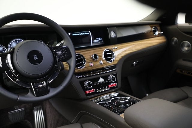 2024 Rolls-Royce Ghost 