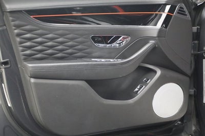 2022 Bentley Flying Spur V8
