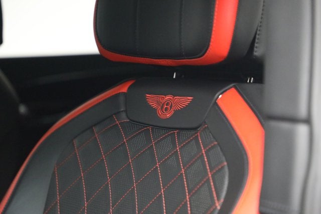 2022 Bentley Flying Spur V8