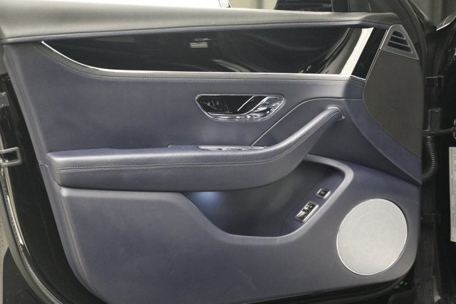 2023 Bentley Flying Spur V8